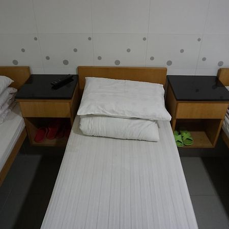 Star Guest House Хонконг Екстериор снимка