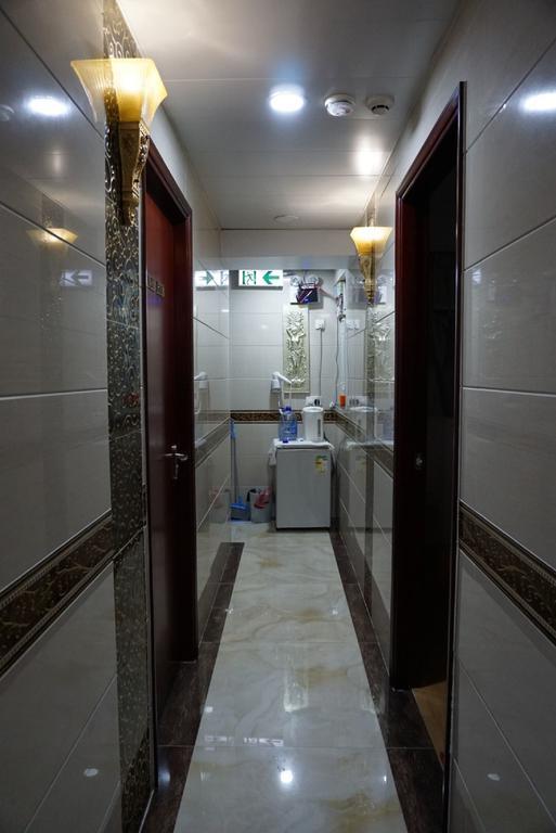 Star Guest House Хонконг Екстериор снимка